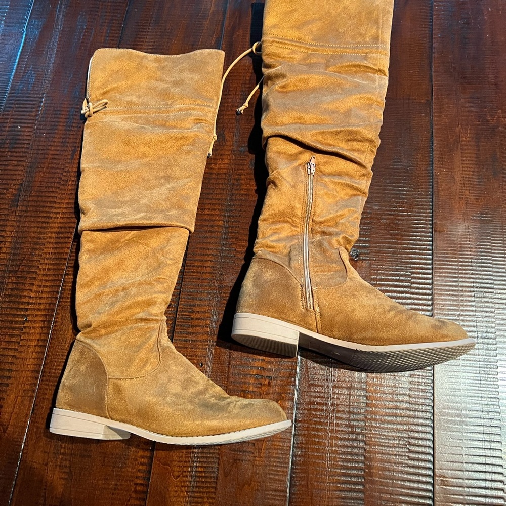 Suede Knee Boots